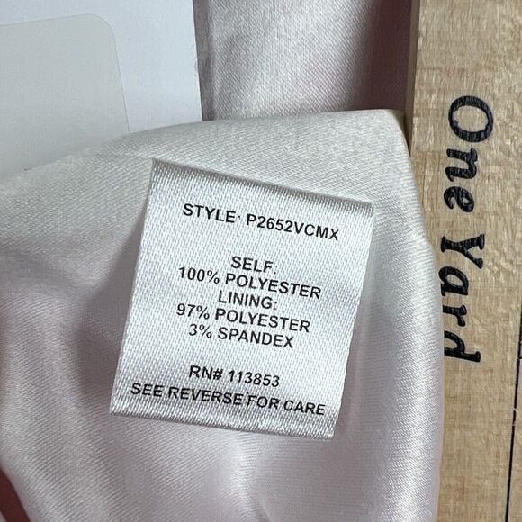 SugarLips Curve Floral Red White Short Romper Women Plus Size 2X New - Picture 11 of 13